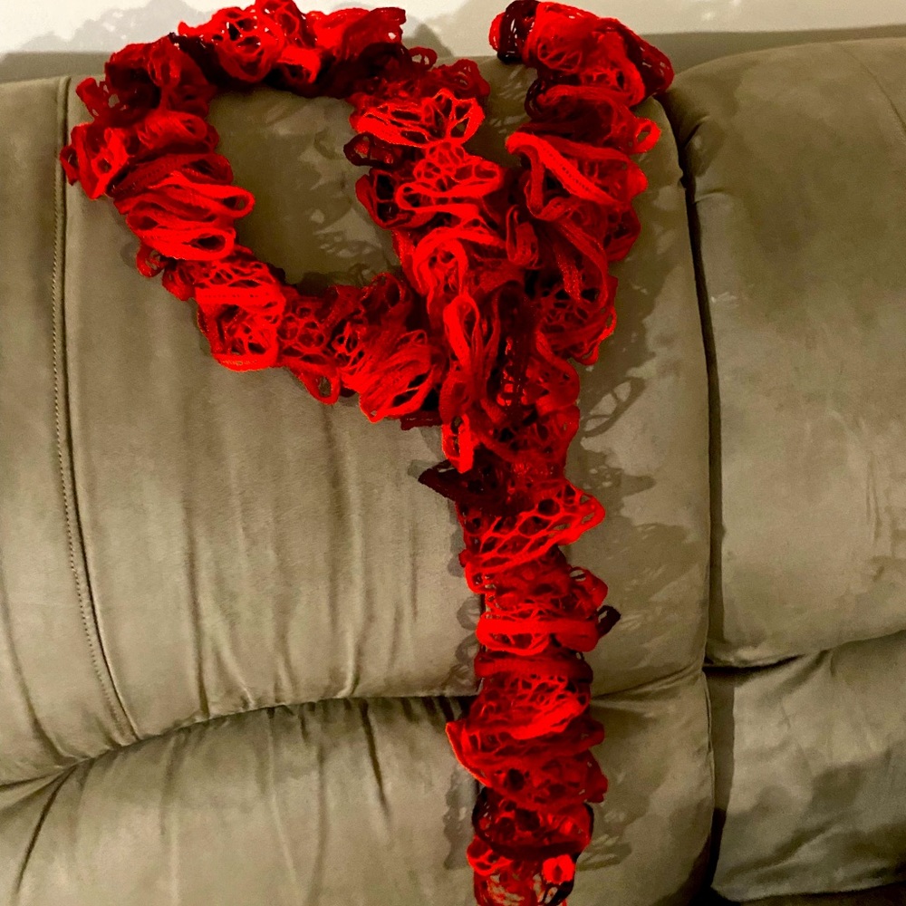 Shades of red and black ruffle scarf